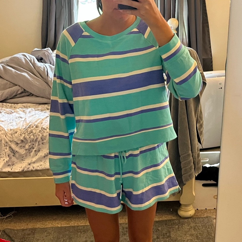 NWT WILDFOX Striped Matching Sweatshirt and Sweatshorts